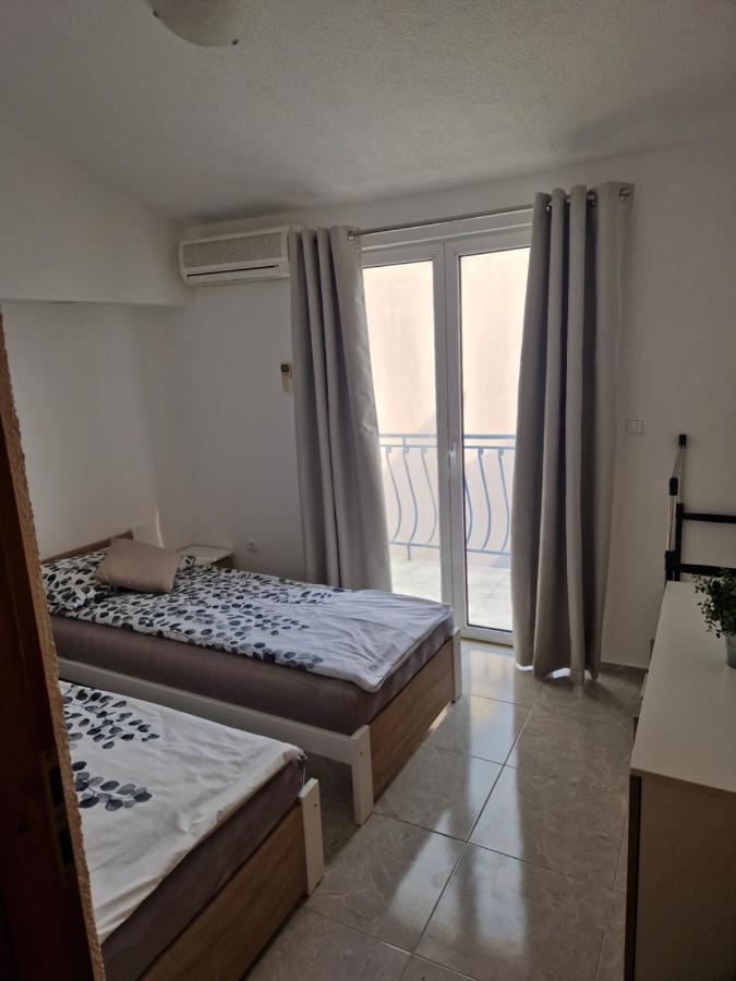 Sacher Apartament Igrane Kültér fotó